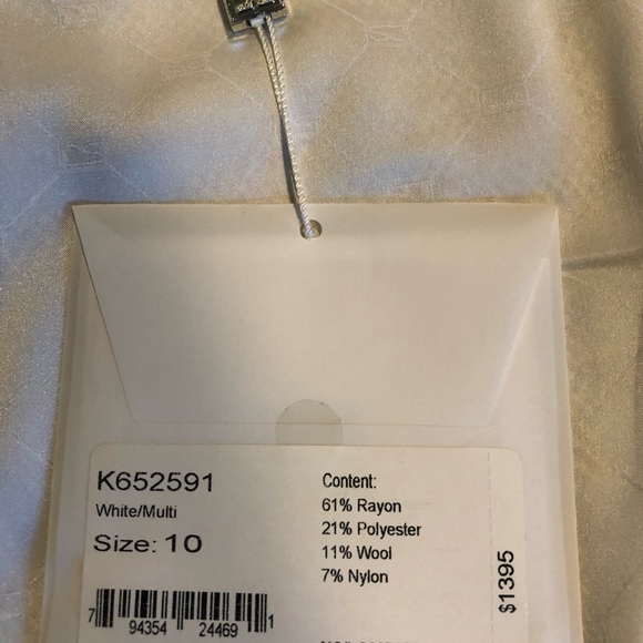 ST. JOHN COUTURE Jacket - Picture 6 of 8